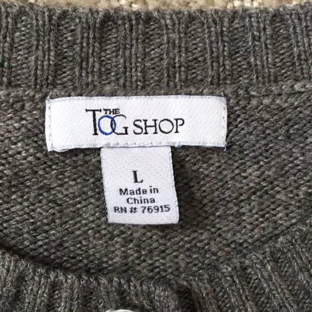 The Tog Shop gray Cardigan Sweater sizeLg - Picture 2 of 4